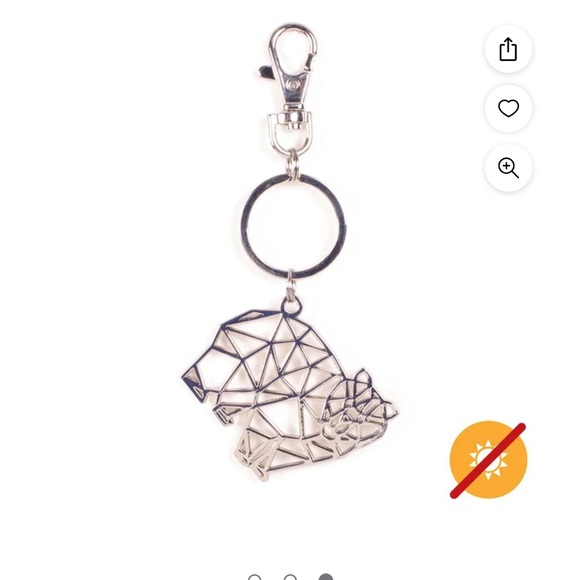 NWT!! Delsol color changing bear keychain - Picture 3 of 9